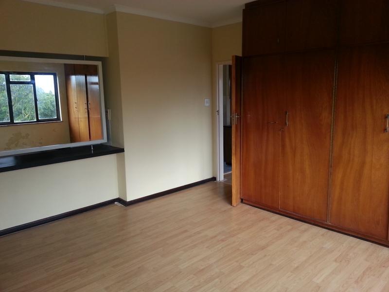 To Let 4 Bedroom Property for Rent in Monte Vista Western Cape